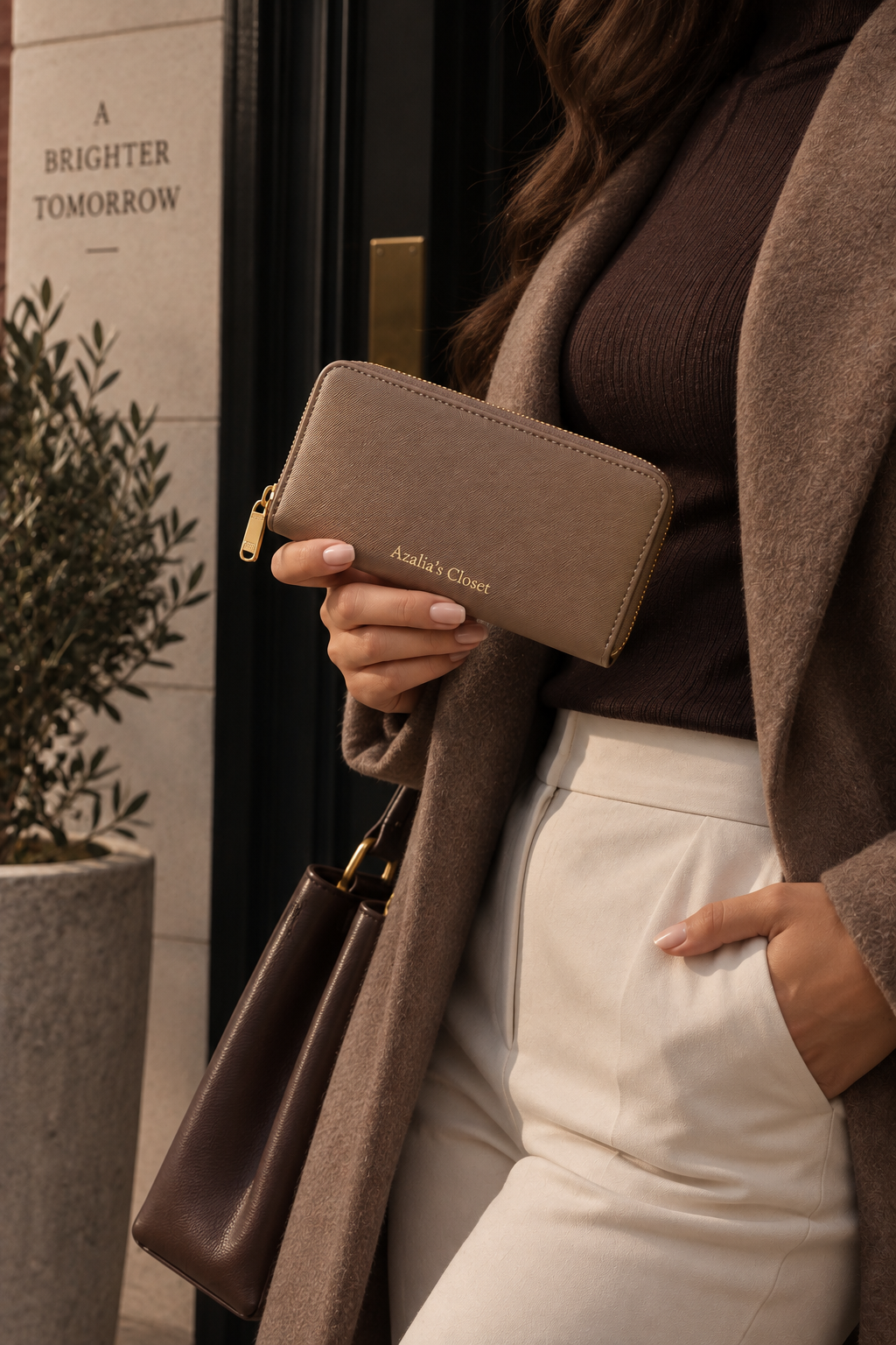 The Camille Wallet - Taupe Camel